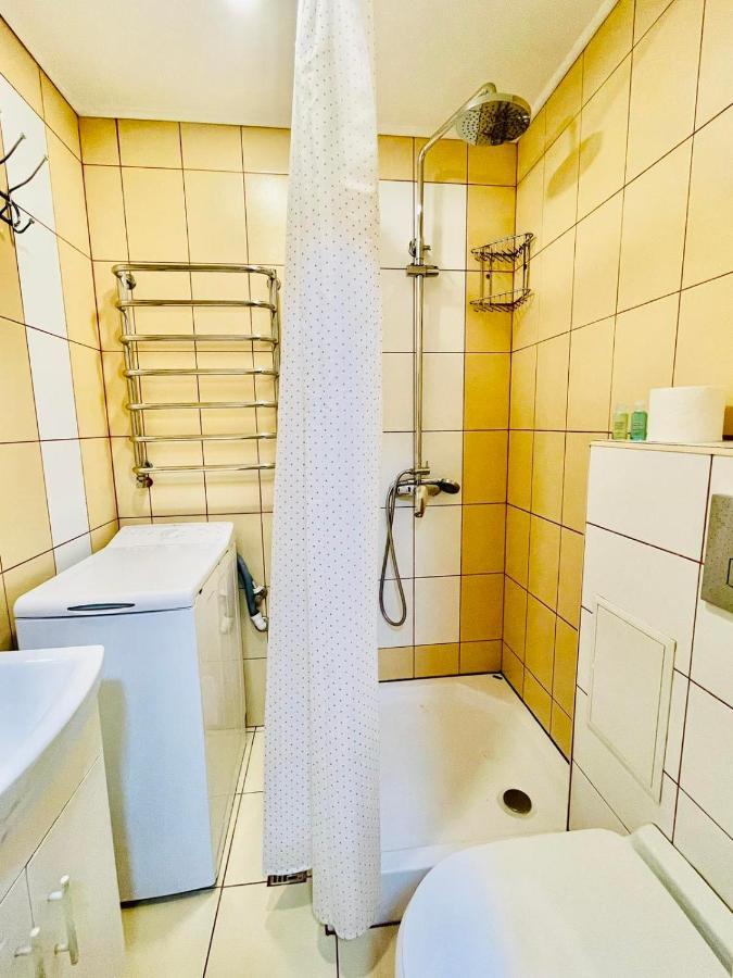 крехівська 5,апартаменти в центрі, дві спальні * Lviv