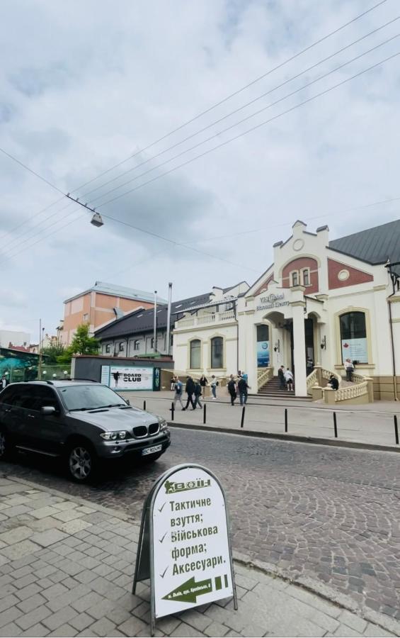 крехівська 5,апартаменти в центрі, дві спальні Lviv