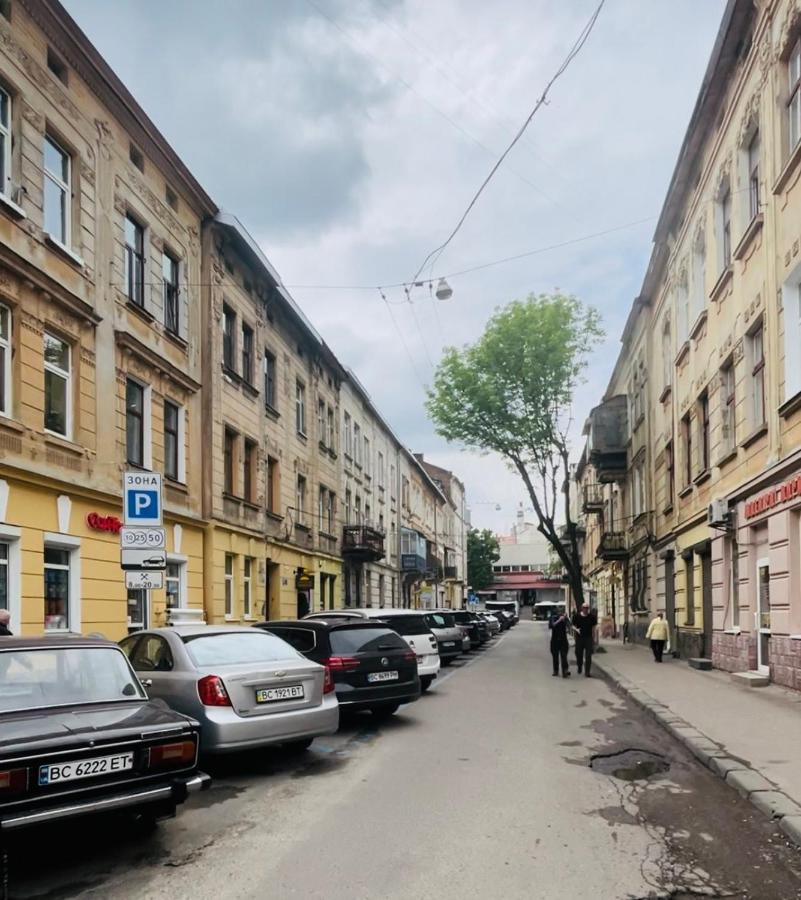 крехівська 5,апартаменти в центрі, дві спальні Apartment